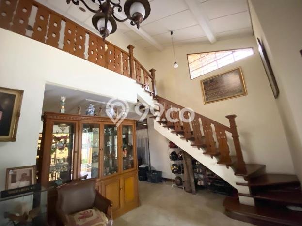 Rumah Luxury Modern Siap Huni di Bintaro Jakarta Selatan Rumah Luxury Modern Siap Huni di Bintaro Jakarta Selatan
