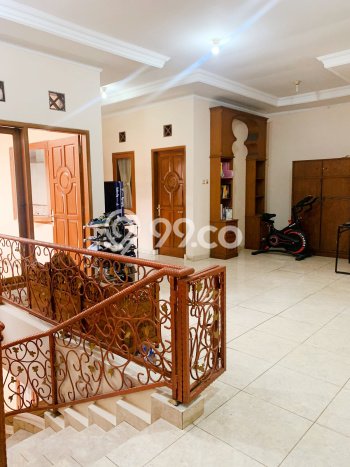 For Sale Rumah Mewah Exclusive di Ciledug, Tangerang For Sale Rumah Mewah Exclusive di Ciledug, Tangerang