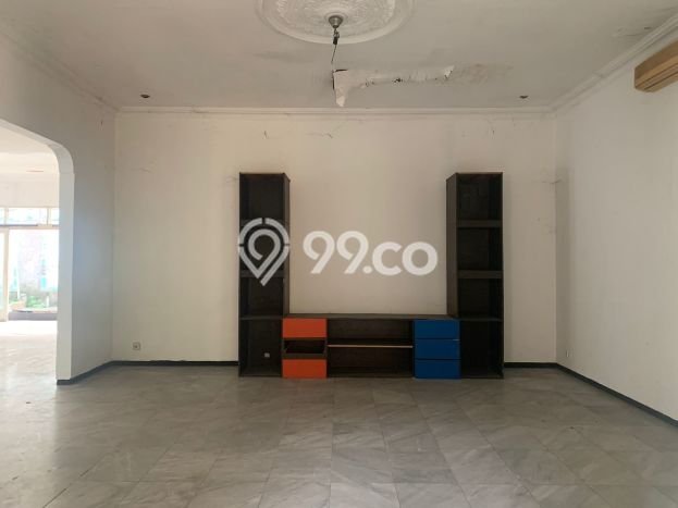 Rumah Mewah Siap Huni LT 1000m2 di Jagakarsa, Jakarta Selatan Rumah Mewah Siap Huni LT 1000m2 di Jagakarsa, Jakarta Selatan