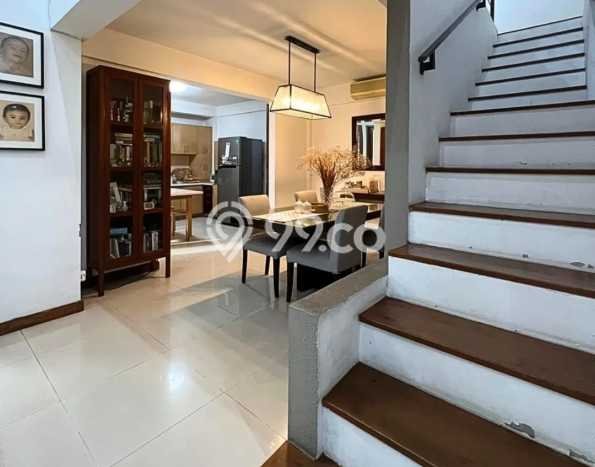 Ready to Use! Luxury House LT 340m2 Desain Modern di Gandaria Ready to Use! Luxury House LT 340m2 Desain Modern di Gandaria