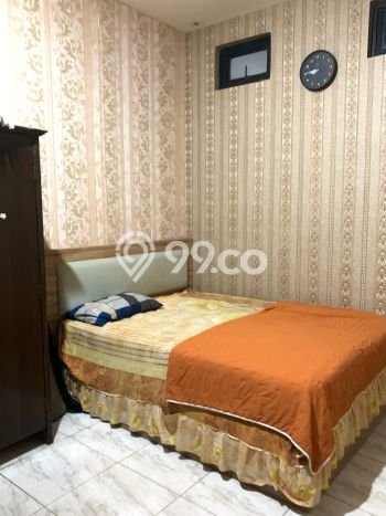 Rumah Elit LB 380m2 Siap Pakai Desain Elegan di Bintaro, Tangerang Selatan Rumah Elit LB 380m2 Siap Pakai Desain Elegan di Bintaro, Tangerang Selatan