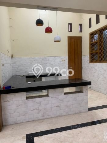 Rumah Elit LB 390m2 Siap Pakai Desain Elegan di Ciganjur, Jakarta Selatan Rumah Elit LB 390m2 Siap Pakai Desain Elegan di Ciganjur, Jakarta Selatan
