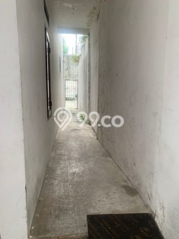 Disewakan Hunian Konsep Minimalis di Cilandak Jakarta Selatan dengan 8 Kamar Disewakan Hunian Konsep Minimalis di Cilandak Jakarta Selatan dengan 8 Kamar