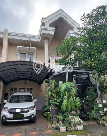 For Sale Rumah Mewah Exclusive di Ciputat, Tangerang Selatan For Sale Rumah Mewah Exclusive di Ciputat, Tangerang Selatan