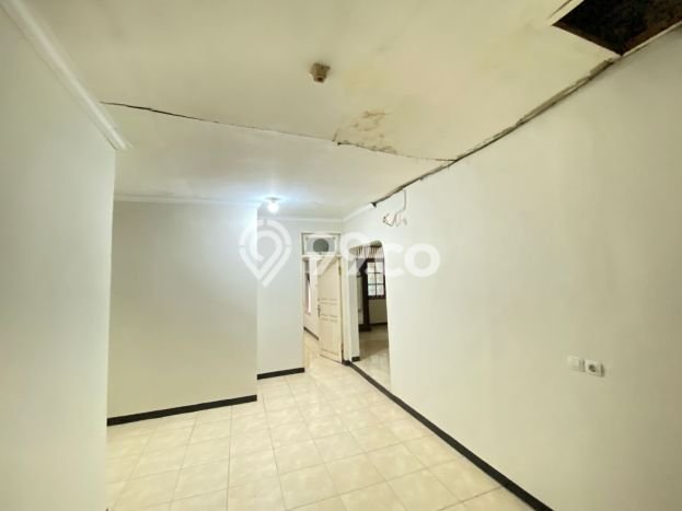 Dijual Rumah Luas Megah Dengan View Cantik di Ciganjur, Jakarta Selatan Dijual Rumah Luas Megah Dengan View Cantik di Ciganjur, Jakarta Selatan