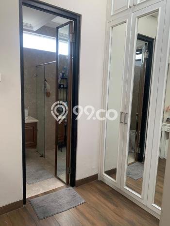 Ready to Use! Luxury House LT 144m2 Desain Elegan di BSD Ready to Use! Luxury House LT 144m2 Desain Elegan di BSD