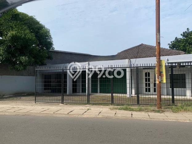 Untuk Dijual Ruko di Ciputat Timur Tangerang Selatan LT 484m2 / LB 370m2 Untuk Dijual Ruko di Ciputat Timur Tangerang Selatan LT 484m2 / LB 370m2