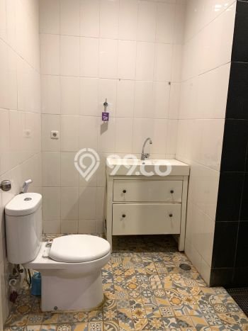 Rumah Strategis 3 Kamar Tidur dan 2 Kamar Mandi di Bintaro, Dekat Pusat Kota, Tangerang Selatan Rumah Strategis 3 Kamar Tidur dan 2 Kamar Mandi di Bintaro, Dekat Pusat Kota, Tangerang Selatan