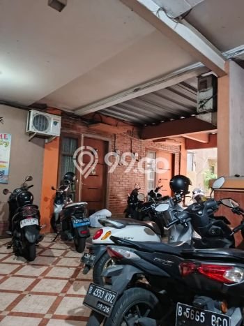 Rumah Elit Modern Tanpa Renovasi di Radio Dalam Jakarta Selatan Rumah Elit Modern Tanpa Renovasi di Radio Dalam Jakarta Selatan