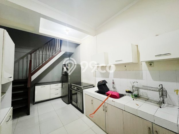 Jarang Ada! Rumah Kontrakan 4 Kamar Nyaman Siap Huni Bintaro Jarang Ada! Rumah Kontrakan 4 Kamar Nyaman Siap Huni Bintaro