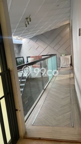 Rumah Strategis Modern Lb 105m2 di Seberang Ulu I, Palembang Rumah Strategis Modern Lb 105m2 di Seberang Ulu I, Palembang