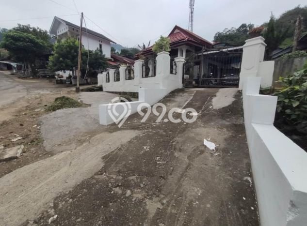For Sale Rumah 4 Kamar Lokasi Strategis Bagus dan Strategis di Lubuk Begalung For Sale Rumah 4 Kamar Lokasi Strategis Bagus dan Strategis di Lubuk Begalung