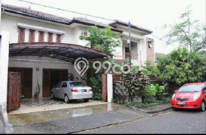 Rumah di Ciputat Timur, Tangerang Selatan, Luas 444m² LB 450m² Rumah di Ciputat Timur, Tangerang Selatan, Luas 444m² LB 450m²