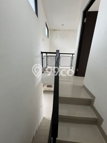 For Sale Rumah 2 Kamar Lokasi Strategis Bagus dan Strategis di Cileungsi For Sale Rumah 2 Kamar Lokasi Strategis Bagus dan Strategis di Cileungsi