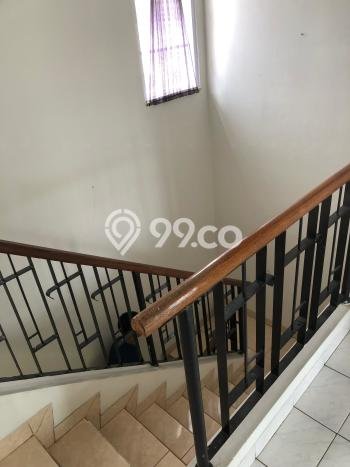 Dijual Rumah Modern 3 KT di Legenda Wisata, Jakarta Timur Dijual Rumah Modern 3 KT di Legenda Wisata, Jakarta Timur