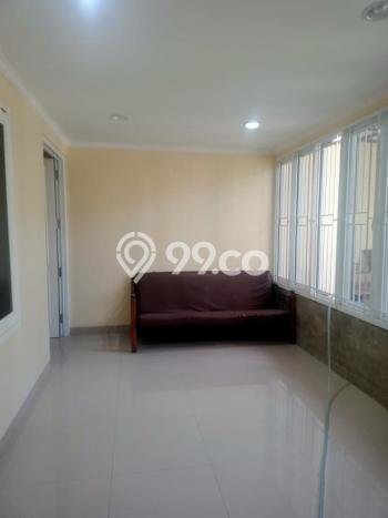 LOKASI STRATEGIS! Rumah kawasan Cibubur, Akses ke Stasiun, 3 KM, LT 200m² Bangunan 360m² LOKASI STRATEGIS! Rumah kawasan Cibubur, Akses ke Stasiun, 3 KM, LT 200m² Bangunan 360m²