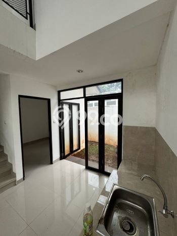 For Sale Rumah 2 Kamar Lokasi Strategis Bagus dan Strategis di Cileungsi For Sale Rumah 2 Kamar Lokasi Strategis Bagus dan Strategis di Cileungsi