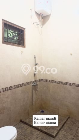 Disewakan! Rumah 3 Kamar Tidur &
2 Kamar Mandi di Jatikarya, Bekasi Disewakan! Rumah 3 Kamar Tidur &
2 Kamar Mandi di Jatikarya, Bekasi