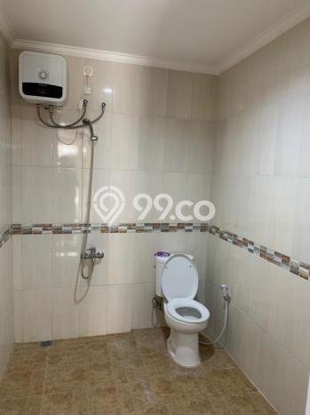 LOKASI STRATEGIS! Rumah kawasan Cibubur, Akses ke Stasiun, 3 KM, LT 200m² Bangunan 360m² LOKASI STRATEGIS! Rumah kawasan Cibubur, Akses ke Stasiun, 3 KM, LT 200m² Bangunan 360m²