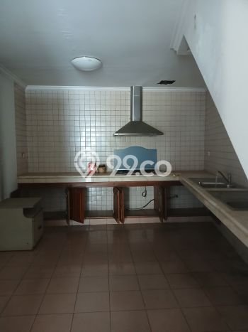 For Sale! Premium House LT 327m2 Desain Modern di Kedoya Baru For Sale! Premium House LT 327m2 Desain Modern di Kedoya Baru