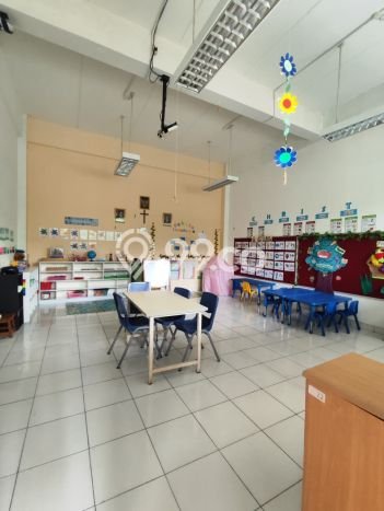 Unit Komersial Dijual di Jakarta Utara LT 4104m2 & LB 6343m2 Unit Komersial Dijual di Jakarta Utara LT 4104m2 & LB 6343m2