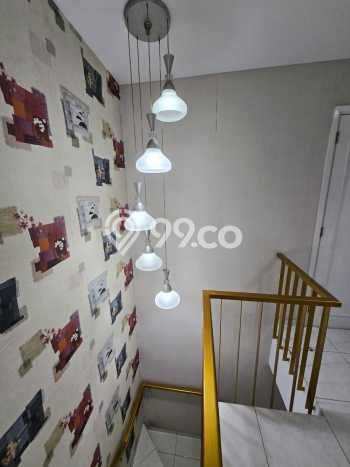 Hunian Mewah LB 350m2 Siap Pakai Desain Elegan di Alam Sutera, Tangerang Hunian Mewah LB 350m2 Siap Pakai Desain Elegan di Alam Sutera, Tangerang