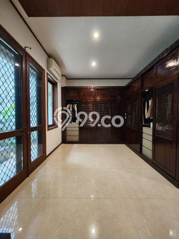 Hunian Eksklusif Siap Huni LT 300m2 di Permata Hijau, Jakarta Selatan Hunian Eksklusif Siap Huni LT 300m2 di Permata Hijau, Jakarta Selatan