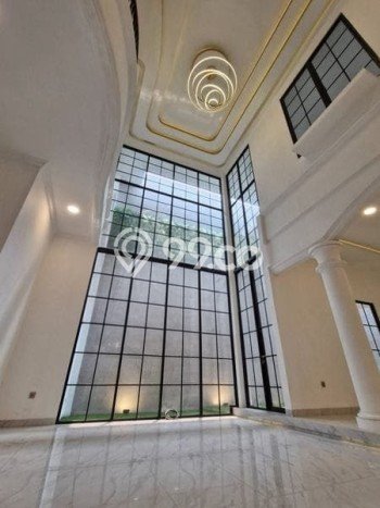 Dijual Rumah Mewah Elegan Dengan View Eksklusif di Tomang, Jakarta Barat Dijual Rumah Mewah Elegan Dengan View Eksklusif di Tomang, Jakarta Barat