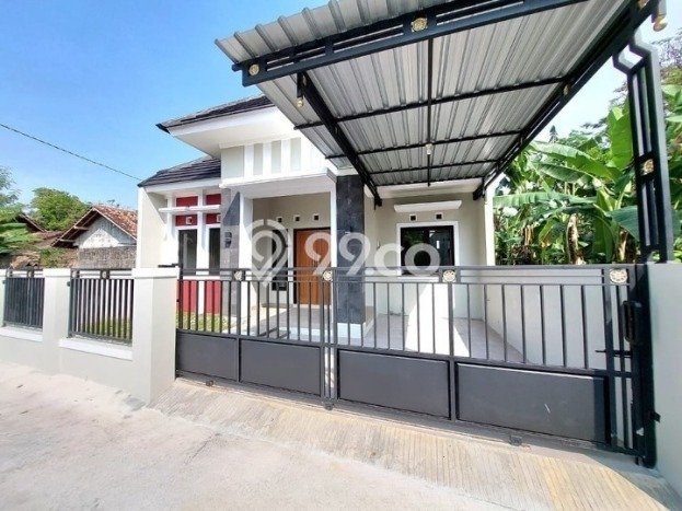 Rumah Sederhana Dijual Lokasi Prambanan 3 Kamar dengan LT 83m2 Rumah Sederhana Dijual Lokasi Prambanan 3 Kamar dengan LT 83m2