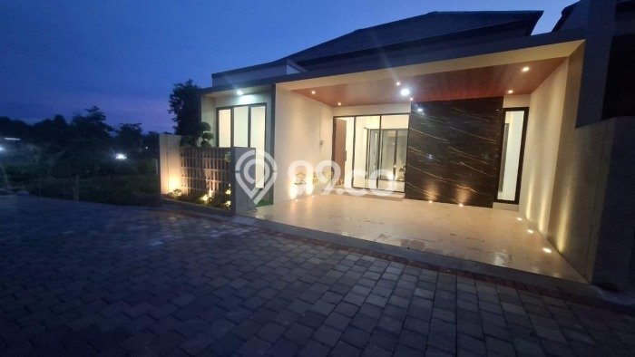 Hunian Cantik Modern Lb 85m2 di Depok, Sleman Hunian Cantik Modern Lb 85m2 di Depok, Sleman