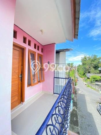 Cocok Untuk Investasi! Dijual Kost di Caturtunggal 9 Kamar Cocok Untuk Investasi! Dijual Kost di Caturtunggal 9 Kamar