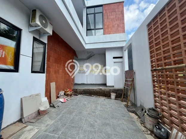 Kost Dijual di Condong Catur dengan 19 KT dan Luas 380m2 Kost Dijual di Condong Catur dengan 19 KT dan Luas 380m2