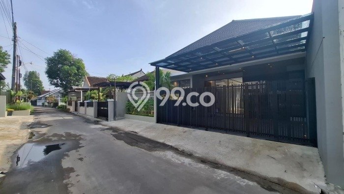 Dijual Cepat Rumah Favorit Siap Huni LB 129m2 di Kalasan, Sleman Dijual Cepat Rumah Favorit Siap Huni LB 129m2 di Kalasan, Sleman