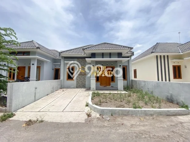 Jual Rumah Harga Miring Prambanan Punya 2 Kamar & LT 119m2 Jual Rumah Harga Miring Prambanan Punya 2 Kamar & LT 119m2