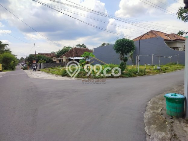 Dijual Tanah Kawasan Maguwoharjo, Luas 345m², Lingkungan Nyaman, Kontur Rata Dijual Tanah Kawasan Maguwoharjo, Luas 345m², Lingkungan Nyaman, Kontur Rata