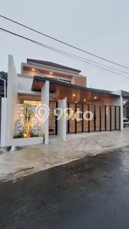 Rumah Modern Cantik 4 Kamar Siap Huni di Kalasan Rumah Modern Cantik 4 Kamar Siap Huni di Kalasan