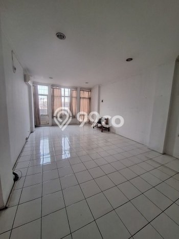 Area Ramai! Ruko Dijual di Serpong untuk Bisnis Luas Bangunan 135m2 Area Ramai! Ruko Dijual di Serpong untuk Bisnis Luas Bangunan 135m2