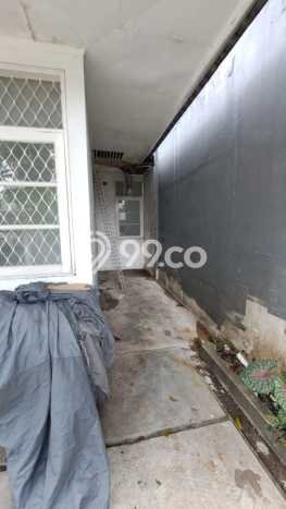 Rumah Elit Modern Tanpa Renovasi di BSD City Tangerang Rumah Elit Modern Tanpa Renovasi di BSD City Tangerang