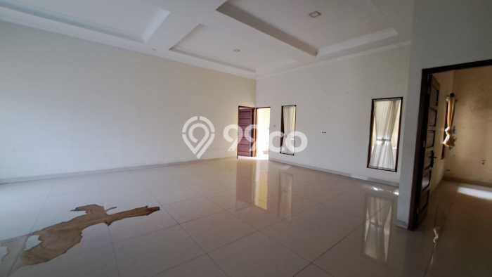 Dijual Rumah Strategis Bagus Punya 4 KT di Cikupa Tangerang SHM Dijual Rumah Strategis Bagus Punya 4 KT di Cikupa Tangerang SHM
