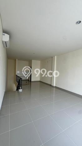 Unit Ruko Disewakan di Gading Serpong di Area Ramai & Strategis Unit Ruko Disewakan di Gading Serpong di Area Ramai & Strategis