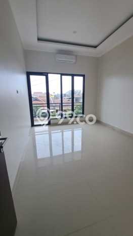 Rumah Minimalis 4 KT di Serpong Villa Melati Mas Tangerang Selatan Unfurnished Rumah Minimalis 4 KT di Serpong Villa Melati Mas Tangerang Selatan Unfurnished