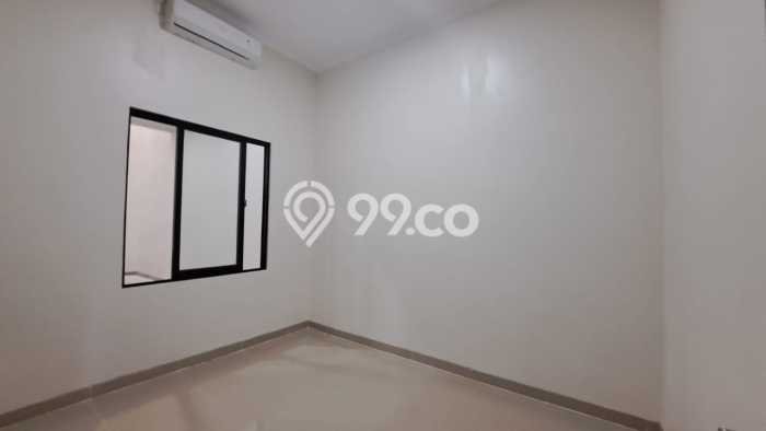 Rumah Minimalis 4 KT di Villa Melati Mas Tangerang Selatan Unfurnished Rumah Minimalis 4 KT di Villa Melati Mas Tangerang Selatan Unfurnished