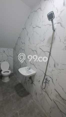 Rumah Minimalis 4 KT di Villa Melati Mas Tangerang Selatan Unfurnished Rumah Minimalis 4 KT di Villa Melati Mas Tangerang Selatan Unfurnished