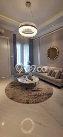 Rumah Elit Modern Tanpa Renovasi di Gading Serpong Tangerang Rumah Elit Modern Tanpa Renovasi di Gading Serpong Tangerang
