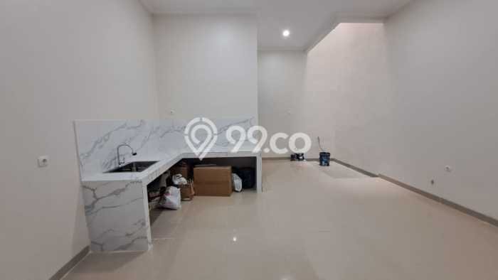 Rumah Minimalis 4 KT di Villa Melati Mas Tangerang Selatan Unfurnished Rumah Minimalis 4 KT di Villa Melati Mas Tangerang Selatan Unfurnished