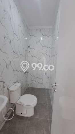 Rumah Minimalis 4 KT di Villa Melati Mas Tangerang Selatan Unfurnished Rumah Minimalis 4 KT di Villa Melati Mas Tangerang Selatan Unfurnished