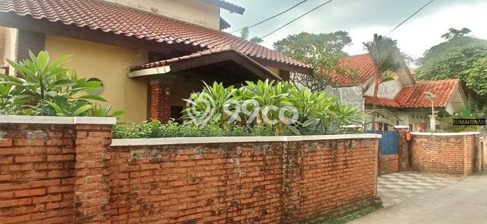 Dijual Rumah Luas Megah Dengan View Eksklusif di Cinere, Jakarta Selatan Dijual Rumah Luas Megah Dengan View Eksklusif di Cinere, Jakarta Selatan