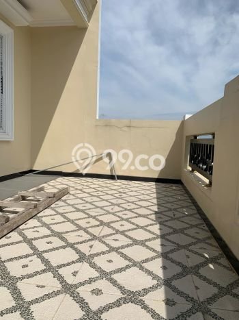 Rumah Strategis Modern Lb 160m2 di Limo, Depok Rumah Strategis Modern Lb 160m2 di Limo, Depok