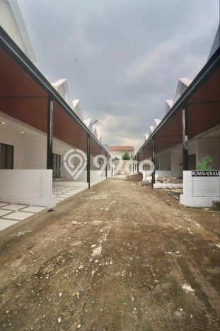 Hunian Cantik Modern Lb 110m2 di Limo, Depok Hunian Cantik Modern Lb 110m2 di Limo, Depok
