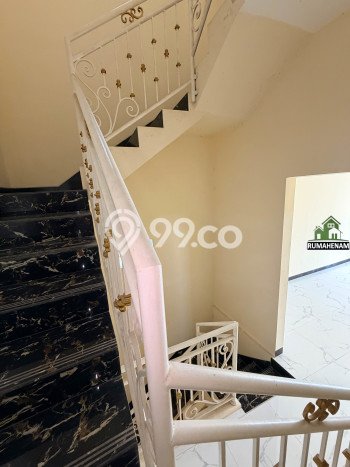 Dijual Rumah Modern 4 KT di Cinere, Jakarta Selatan Dijual Rumah Modern 4 KT di Cinere, Jakarta Selatan